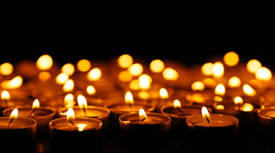 Milers d'espelmes cremaran a Ordino (freepic.diller)