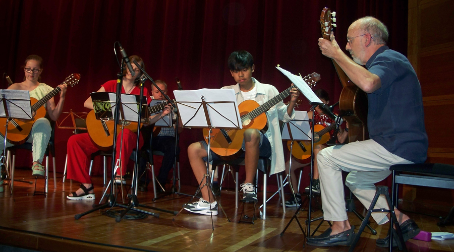 El grup de guitarra dels més grans