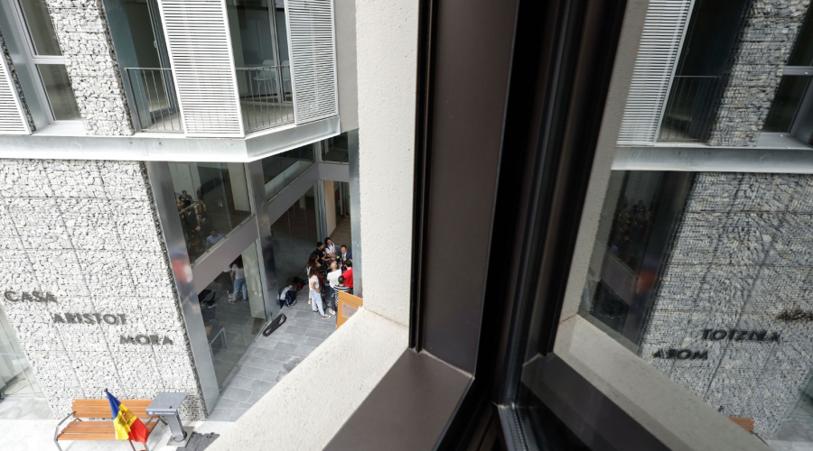 Seu de l'Institut Nacional de l'Habitatge a la Casa Aristot Mora
