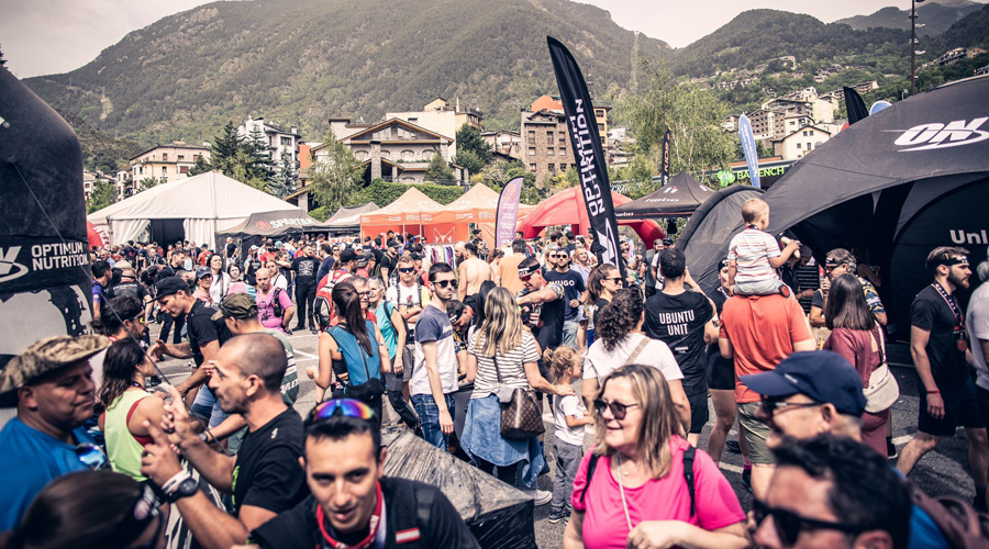 Gran ambient el que reuneix l'Spartan Race a Encamp (Comú)