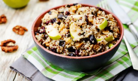 Amanida de quinoa amb poma i canyella