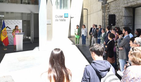 La ministra Marsol intervenint en l'acte de presentació del balanç del funcionament del projecte Primer la Llar