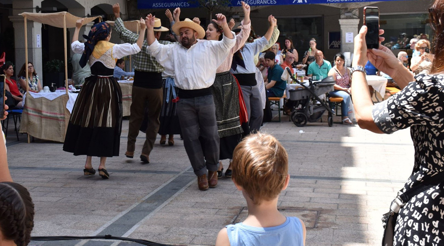 Demostració de danses portugueses en l'edició de 2023