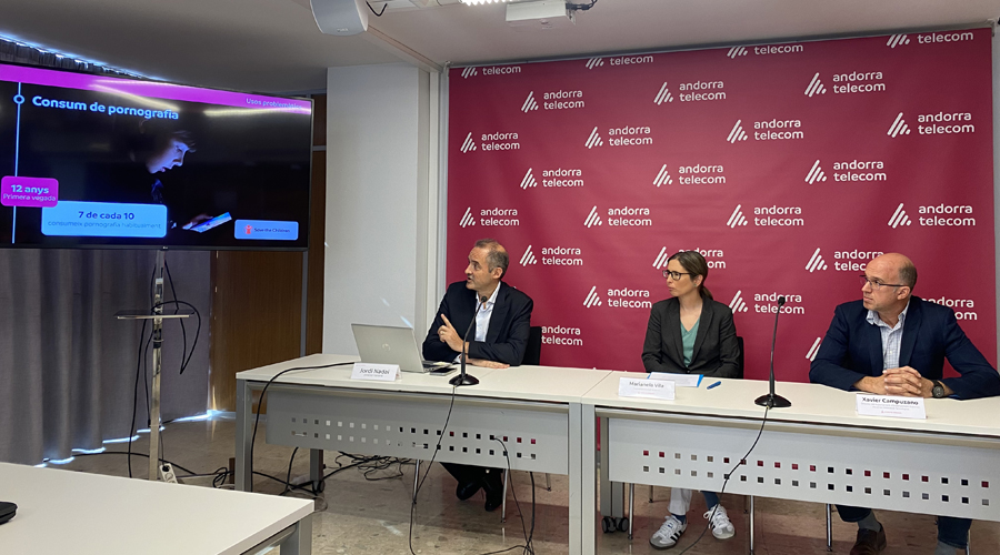 Presentació de la iniciativa "Internet Protegit", servei d'ajuda a les famílies davant dels riscos associats a Internet (Andorra Telecom)