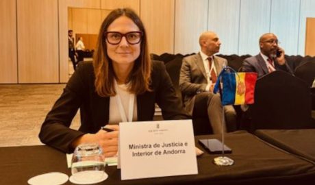 La ministra, Ester Molné, a Tenerife