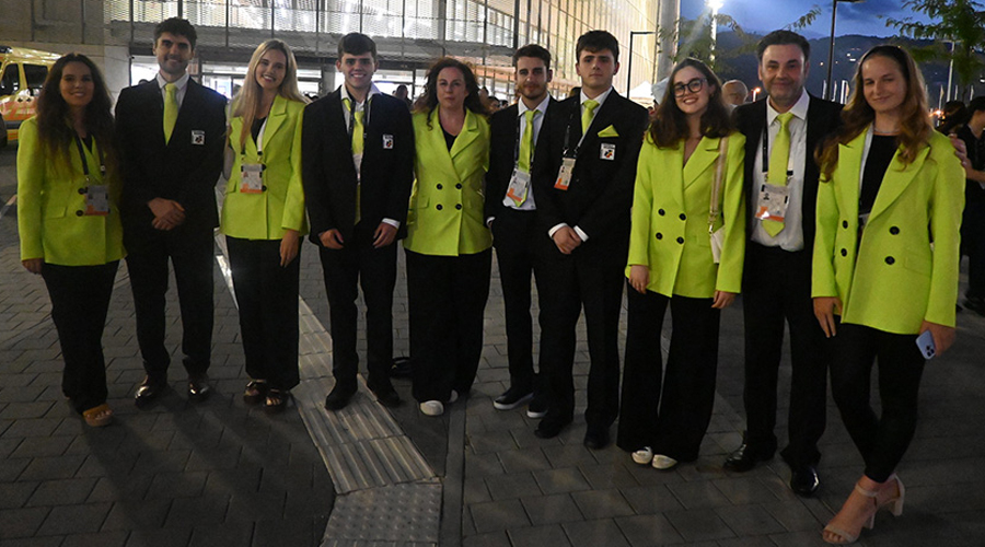 Els equips femení i masculí d'escacs a l'Olimpíada de Budapest (FEVA)