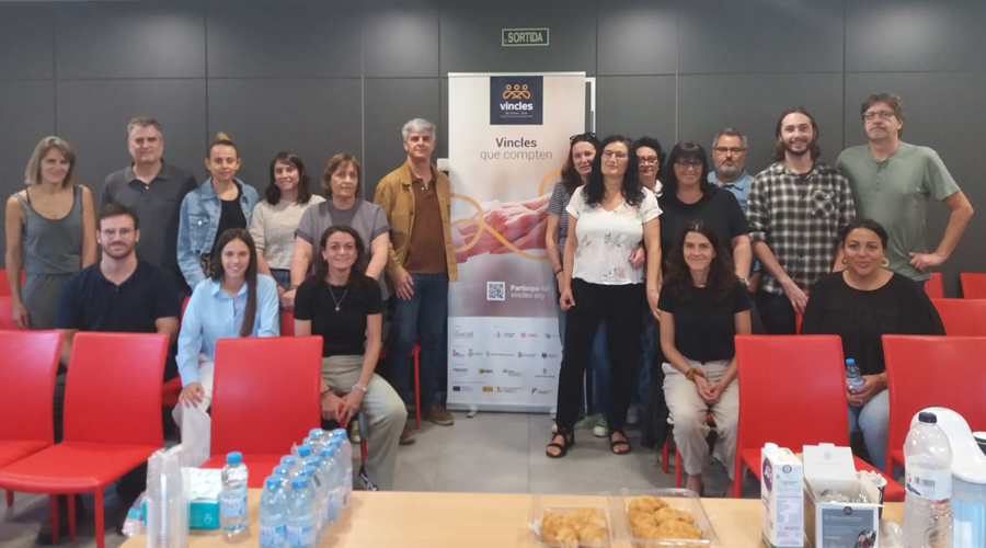 Formació pilot a Montferrer i Castellbò sobre el projecte Vincles a l'Alt Pirineu i Aran (Foto: Fundació ISocial)