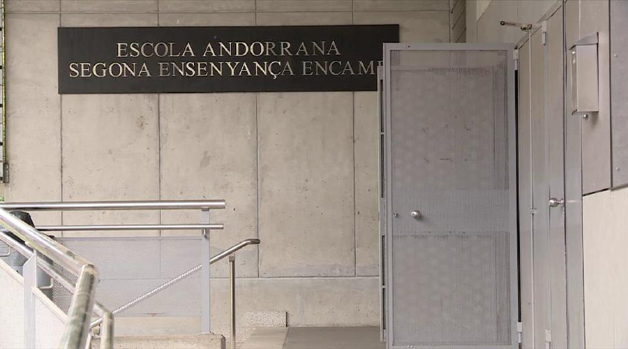 L'Escola Andorrana de Segona Ensenyança d'Encamp (AndorraDifusió)