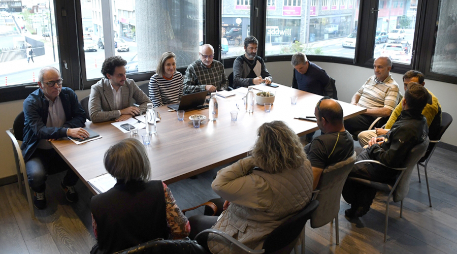 Reunió de l’Associació de Pagesos i Ramaders d’Andorra amb el ministre Guillem Casal (SFGA)