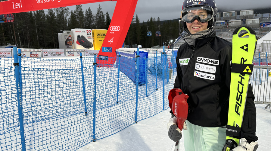 L'esquiadora andorrana, Carla Mijares, a Levi