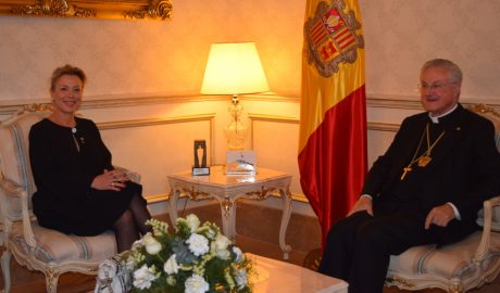 L'Ambaixadora de Mònaco amb el Copríncep Episcopal
