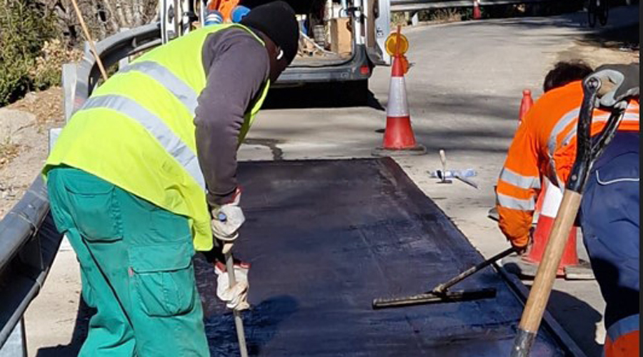 Pavimentació de la carretera d'accés a Lles de Cerdanya (Foto: Diputació de Lleida)
