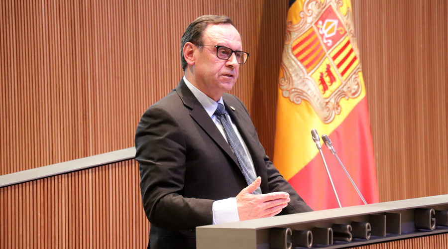 Jordi Jornada durant la sessió parlamentària (Consell General)