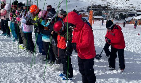 Alumnes prenent part en un dels tallers