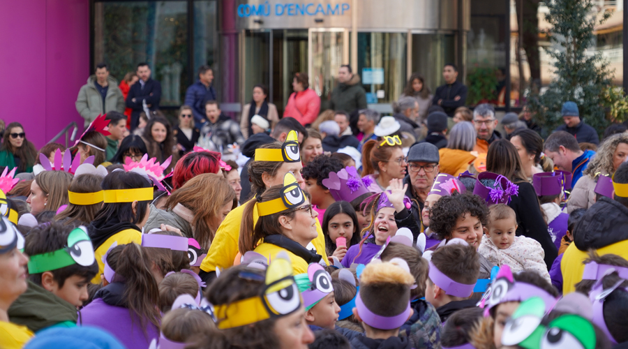 La rua de Carnaval de les escoles a Encamp (Comú d'Encamp)