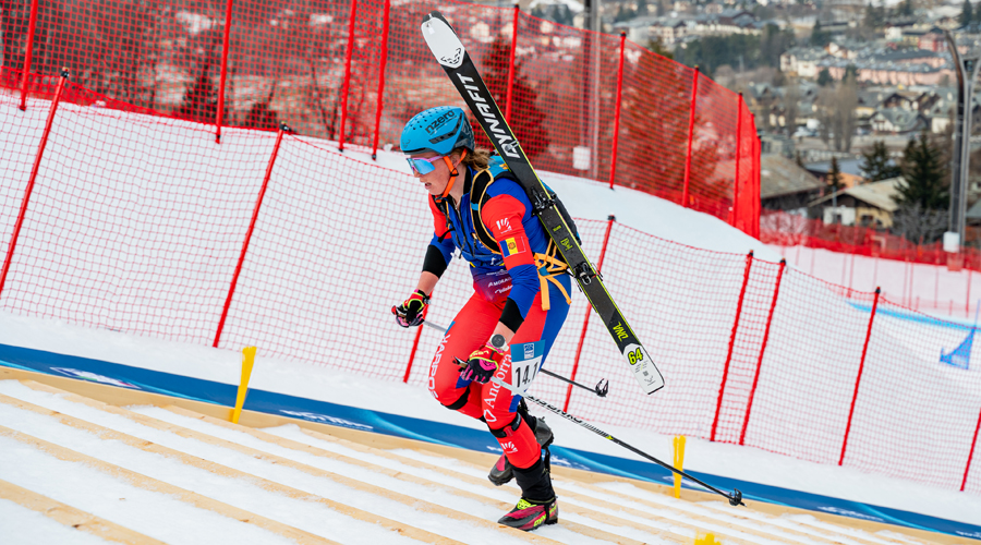 Lea Anción competint a Bormio (FAM)