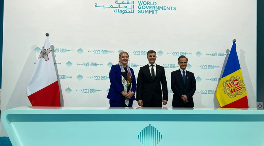 La representant de Malta, Marc Rossell i David Vicente (SFGA)