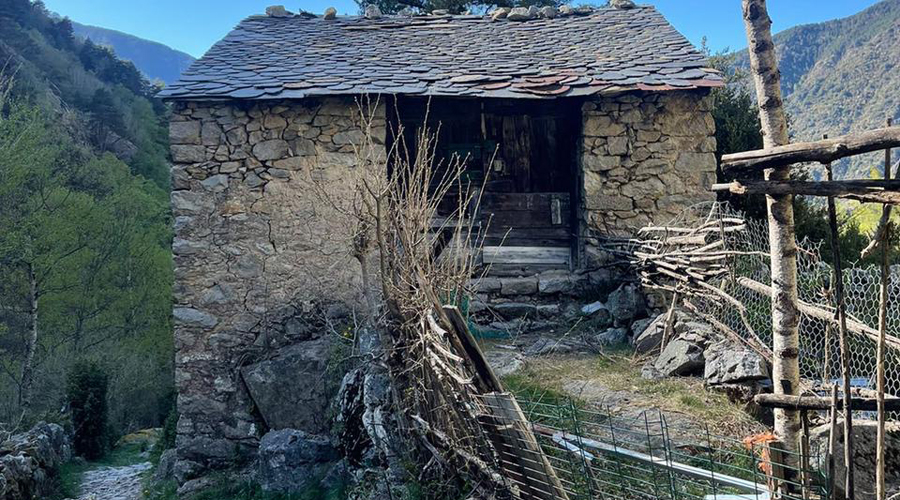 Borda adquirida pel Comú d'Escaldes a la Vall del Madriu (comuee)