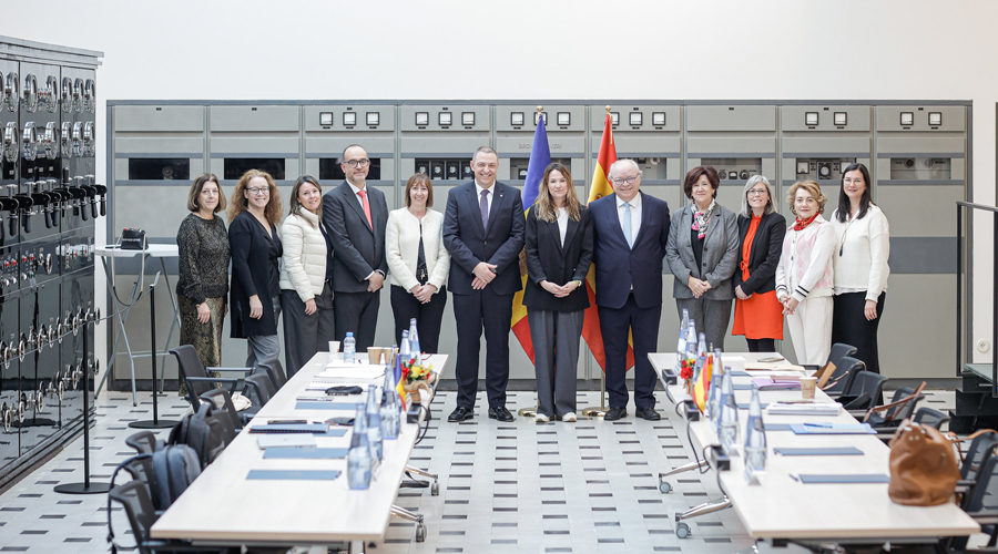 Els membres de la Comissió Mixta Hispanoandorrana en matèria educativa (SFGA)