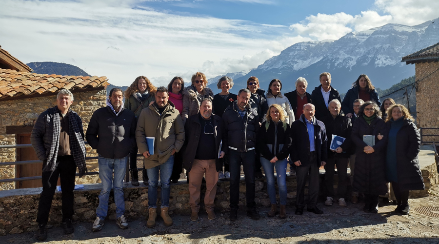 Foto de grup del Consell d'Alcaldes de l'Alt Urgell (CCAU)