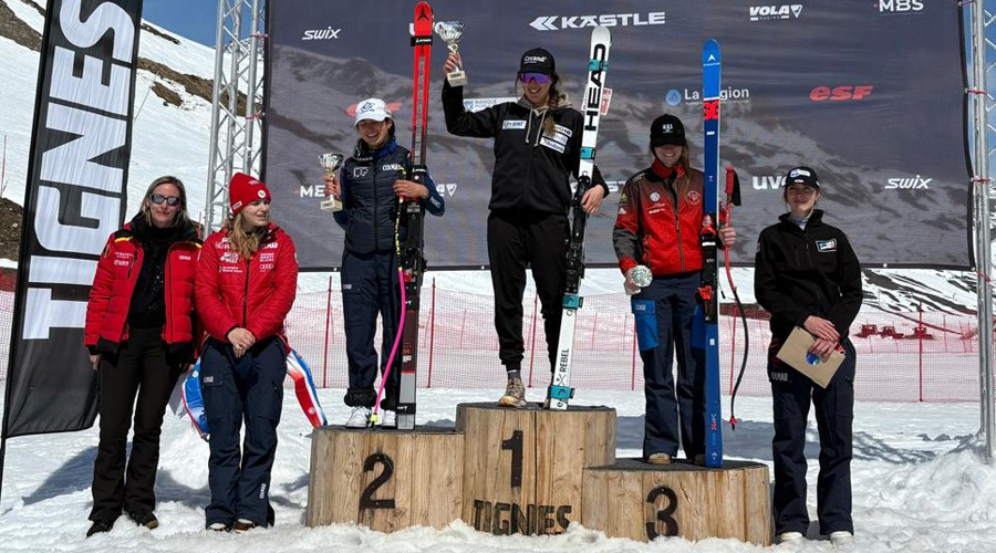 Cande Moreno dalt de tot del podi (FAE)