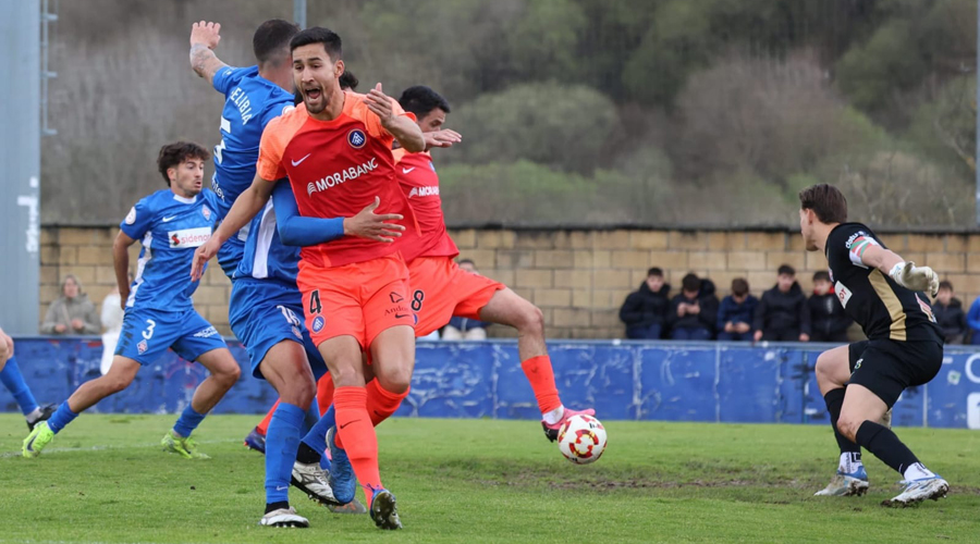 Empat a 1 gol de l'Andorra al camp de l'Amorebieta (FC Andorra)