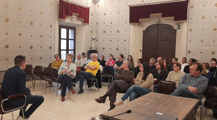 Imatge de la xerrada celebrada aquest dimecres al vespre a la Seu (Aj. la Seu)