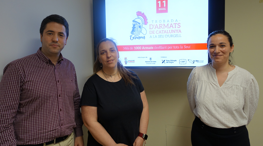 Joan Barrera, Pili Peral i Christina Moreno durant la presentació (Aj. la Seu)