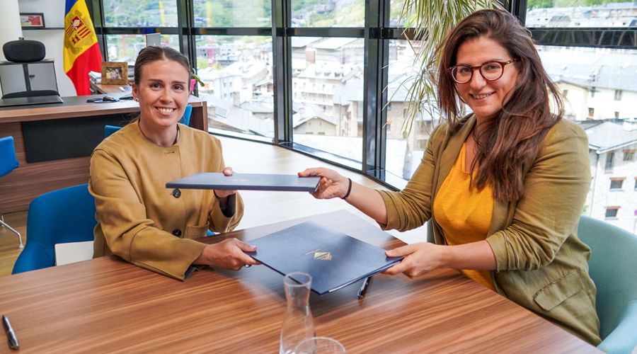 Laura Mas i Meritxell Cosan (Comú d'Encamp)