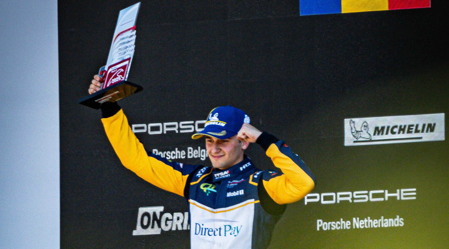 Frank Porté exhibint el seu trofeu. Foto: Cedida