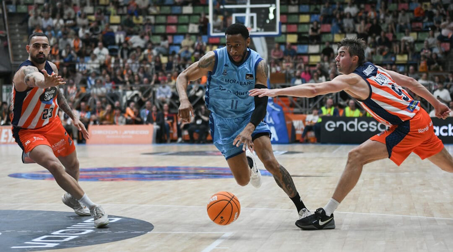 Gran victòria del BC Andorra a terres gallegues (acb Photo / Mónica Arcay)