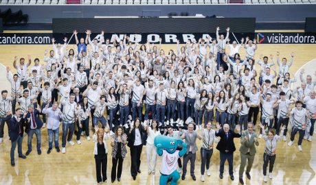 Els esportistes que seran presents als JPEE amb les autoritats