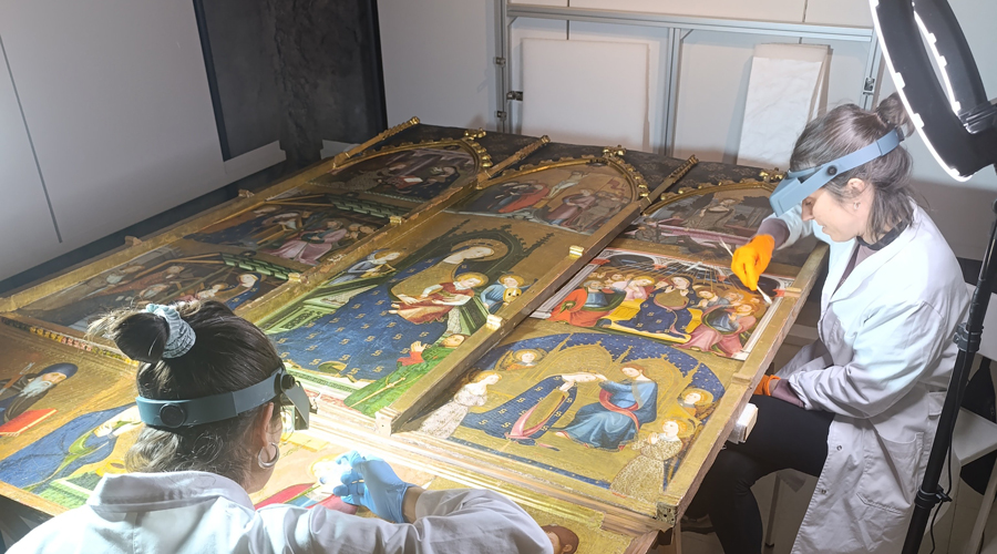 El retaule sent sotmès a la restauració (Museu Diocesà d'Urgell)