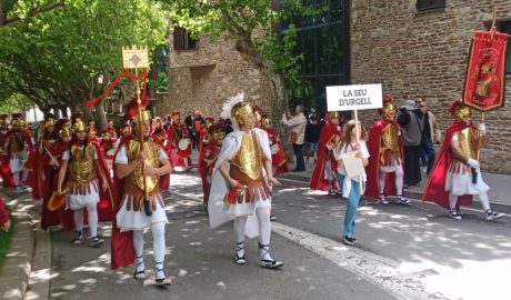 Els armats de la Seu durant el recorregut
