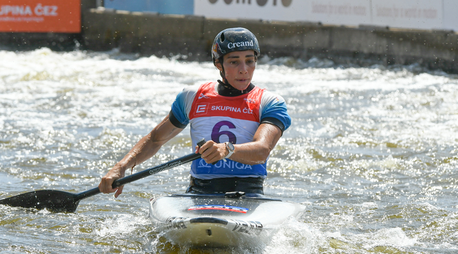 Mònica Doria competint a la final de canoa on ha estat 7a (FACC)