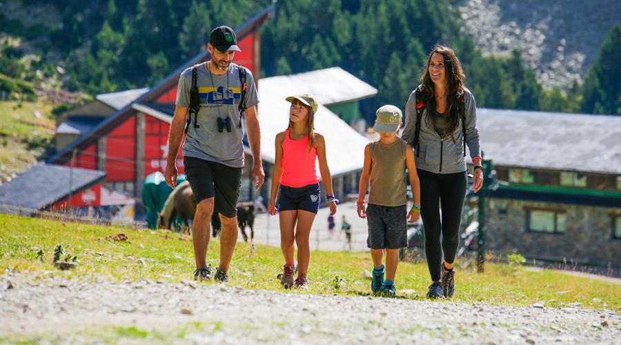 A l'estiu, la diversió de la família està assegurada a Vallter (Govern.cat)