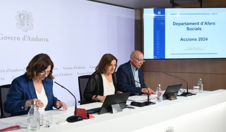 Ester Cervós, Trini Marín i Joan Carles Villaverde