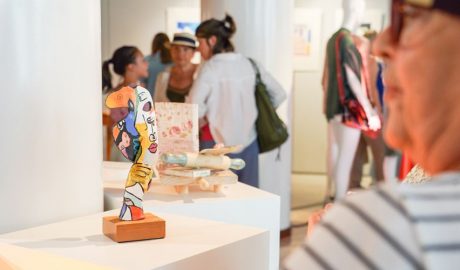 L'exposició mostra obres realitzades en nombroses disciplines