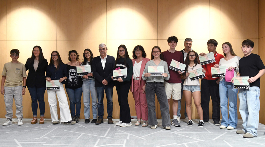 El nou premi pretén incentivar als escolars del país a parlar de les seves lectures (SFGA)