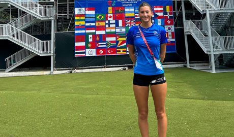 La nedadora andorrana, Alexandra Mejía, a Singapur