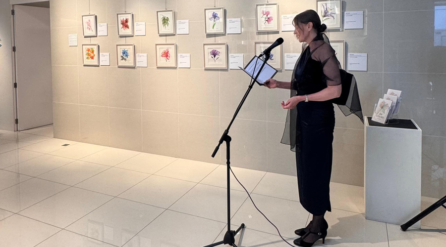 Bea Roubo durant la inauguració de la seva exposició (MCTA)