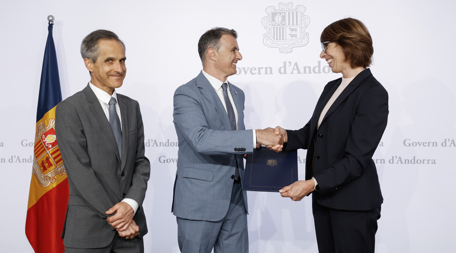 David Vicente, el ministre Marc Rossell i Suzana Curic (SFGA)