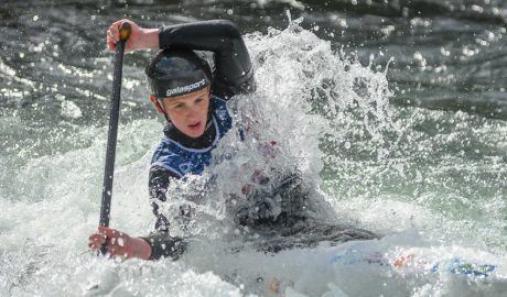 Espectacular imatge de Nil Checa baixant pel canal de Foix