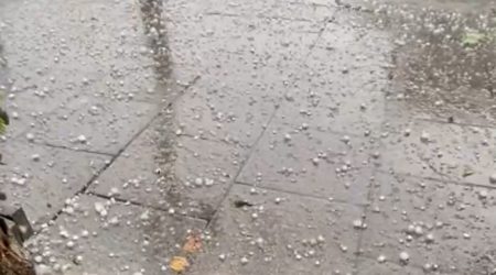 Pedregada a la via pública