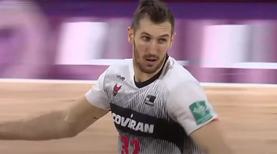 Rubén Guerrero amb la samarreta del Covirán Granada (BC Andorra)