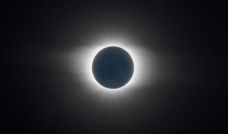 Imatge de l'Agència Espacial Europea d'un eclipsi total de 2019