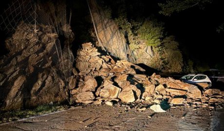 Esllavissada a la carretera L-510 al municipi d'Alins