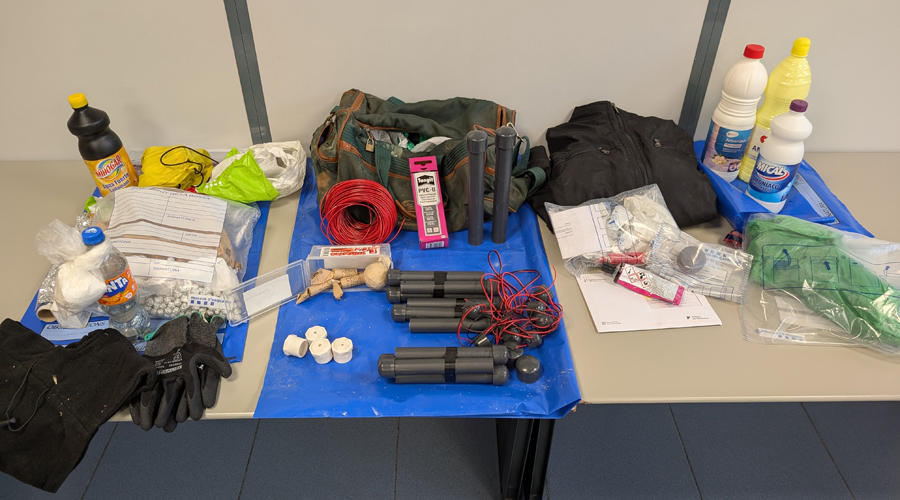 El material intervingut per la Policia catalana (Mossos d'Esquadra)