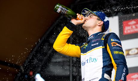 Frank Porté dalt del podi