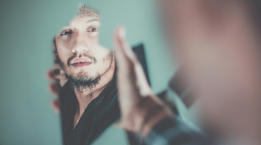 Reinventar-se no és perdre’s, sinó trobar-se de nou (Fares Hamouche)